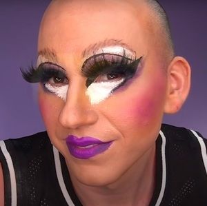 Meet your Posher, Emy